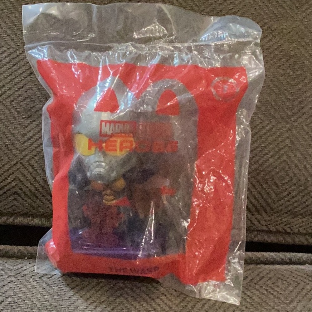 The Wasp McDonald’s Marvel Studios 2020 Heroes Happy Meal #7 Action Figure Toy